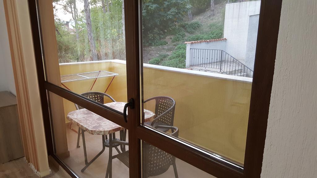 Д И В 1 - D & V 1 Apartment Sandanski Dış mekan fotoğraf