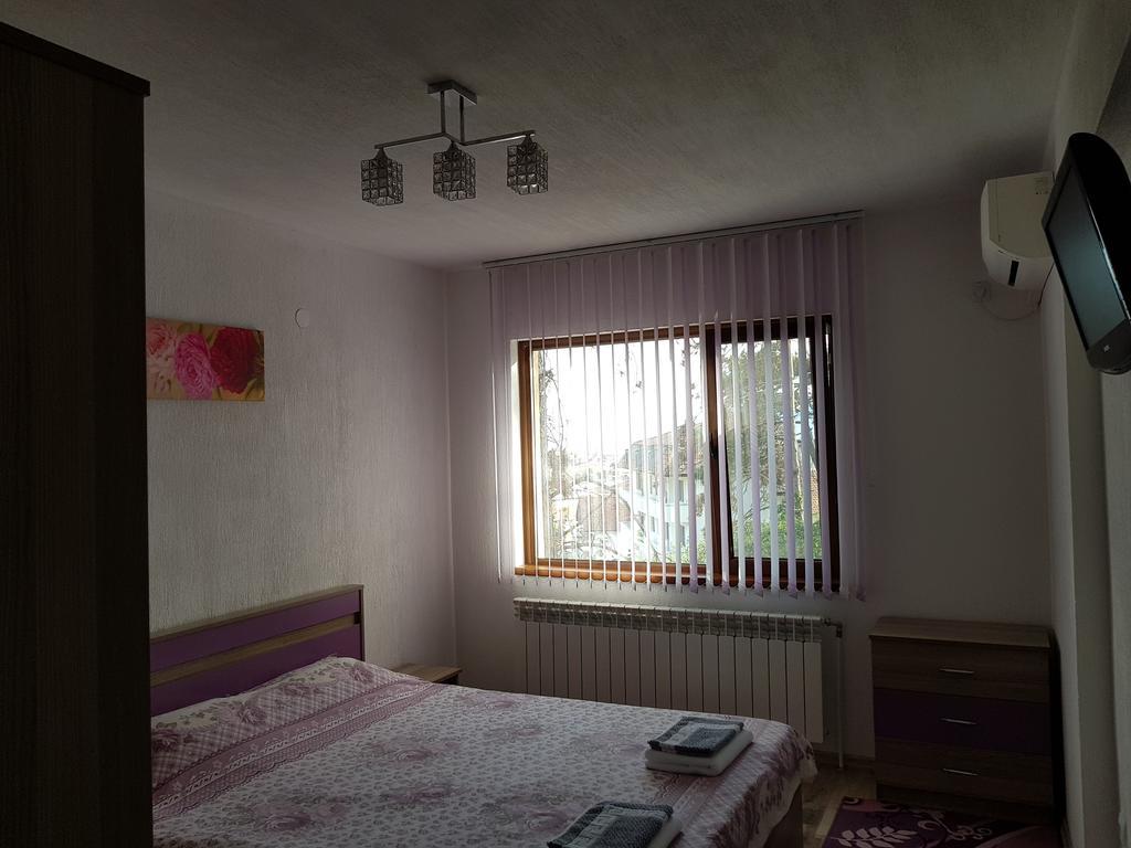 Д И В 1 - D & V 1 Apartment Sandanski Dış mekan fotoğraf