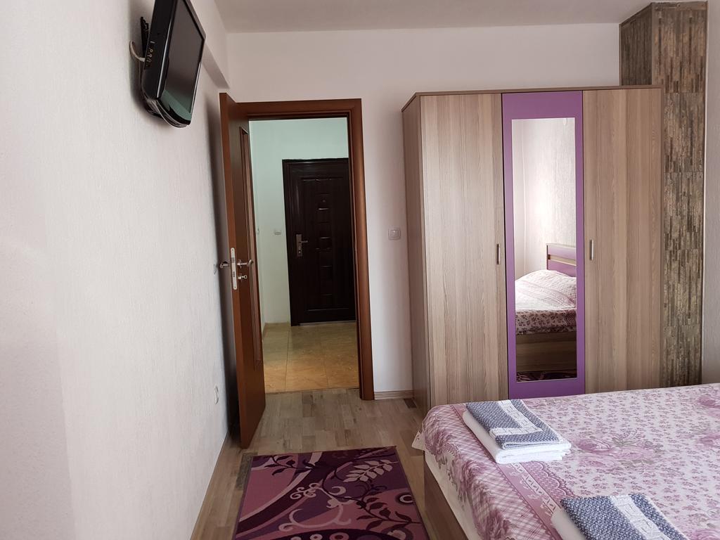 Д И В 1 - D & V 1 Apartment Sandanski Dış mekan fotoğraf