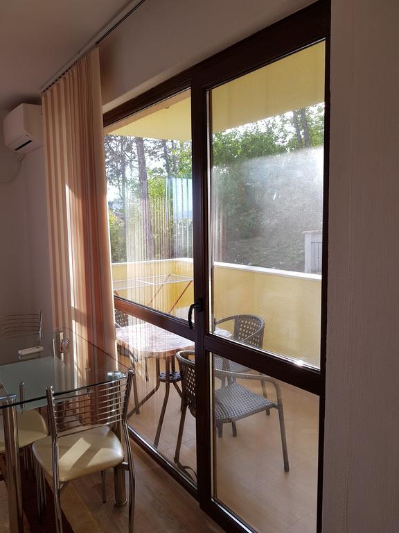 Д И В 1 - D & V 1 Apartment Sandanski Dış mekan fotoğraf