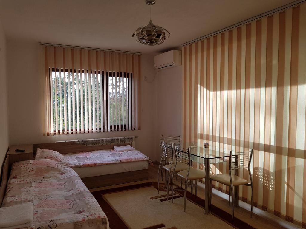 Д И В 1 - D & V 1 Apartment Sandanski Dış mekan fotoğraf